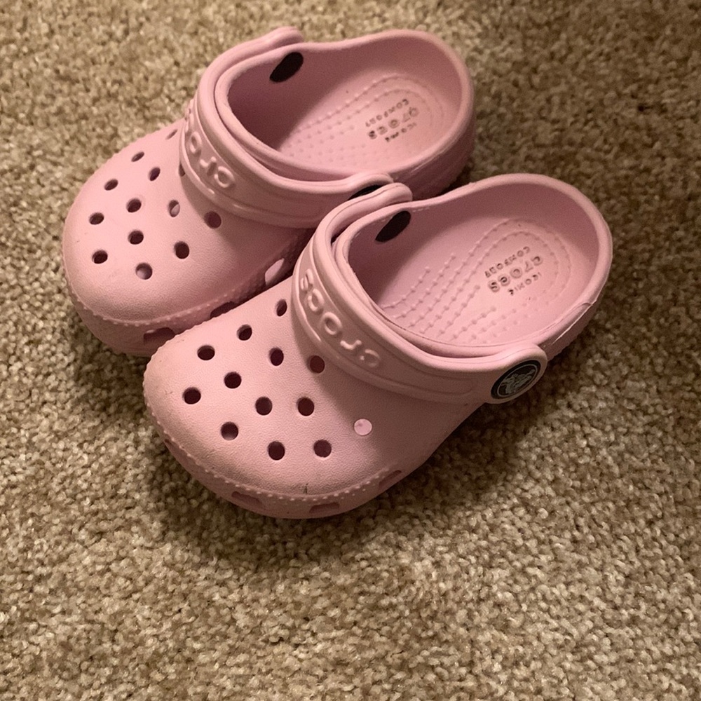 Toddler crocs. Size 6.